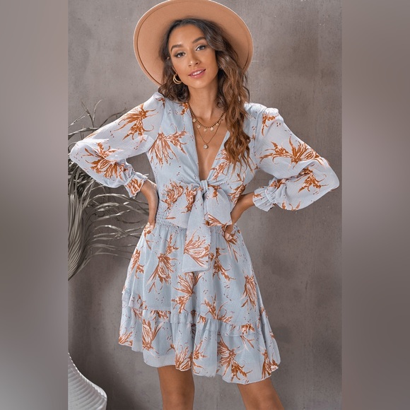 Floral Deep V Flounce Sleeve Mini Dress - Picture 5 of 11